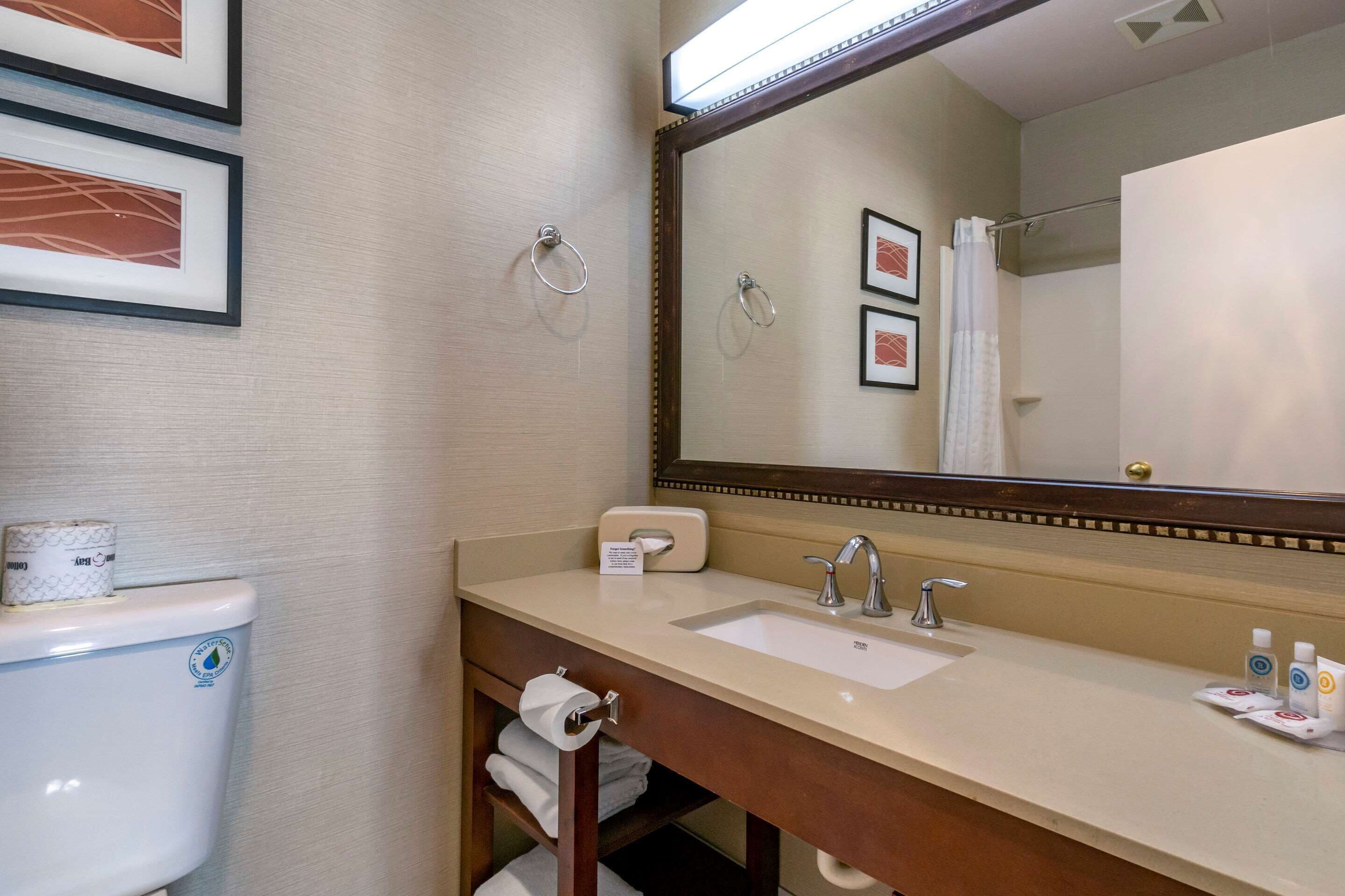 Photo - Comfort Inn & Suites Seattle North