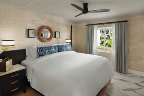 Suite, 1 King Bed, Balcony, Ocean View