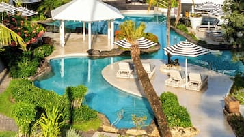 4 albercas al aire libre