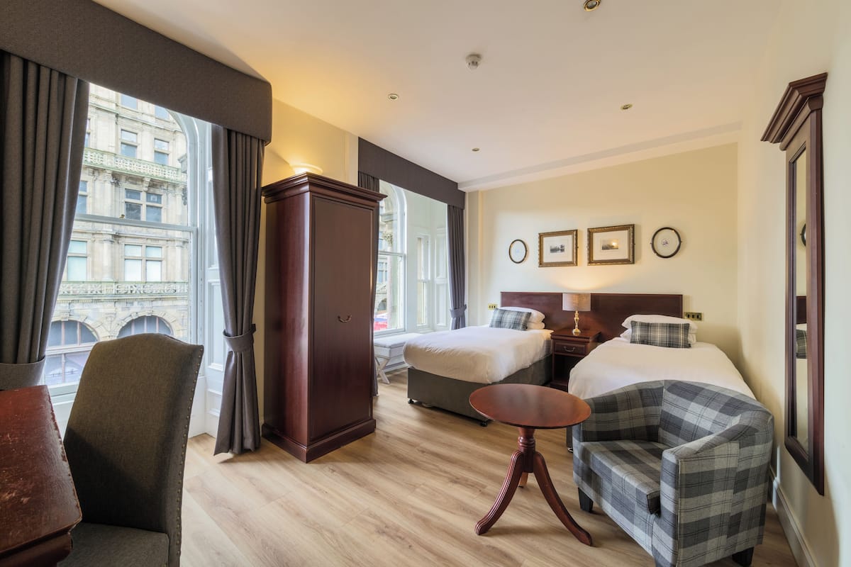 Standard Twin Room, 2 Twin Beds | Desk, iron/ironing board, free WiFi, bed sheets