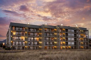 Exterior - Best Western Plus Ocean View Resort (Seaside)