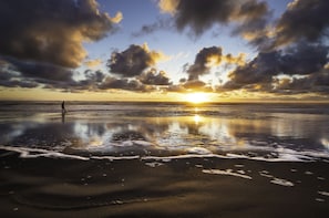 Accommodatie ligt op het strand, strandlakens