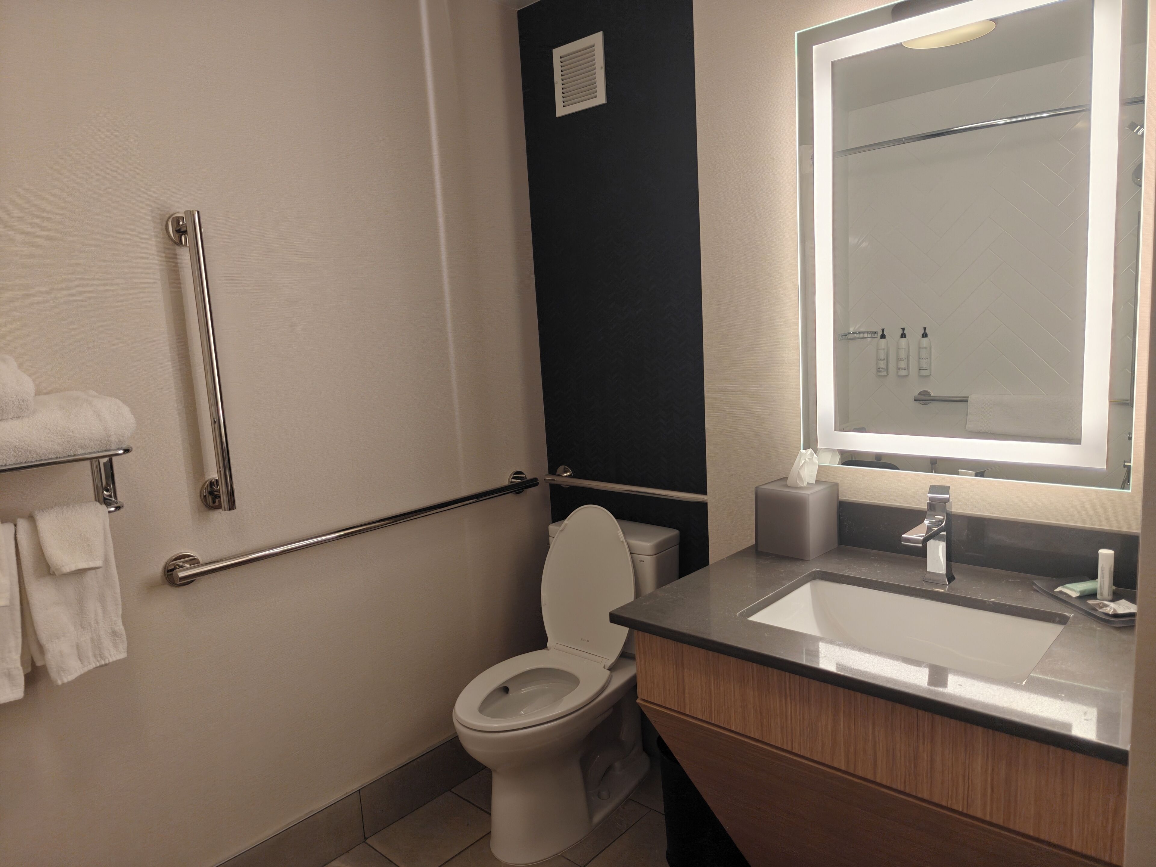Foto - Comfort Inn Downtown Charleston