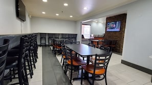 Free daily on-the-go breakfast