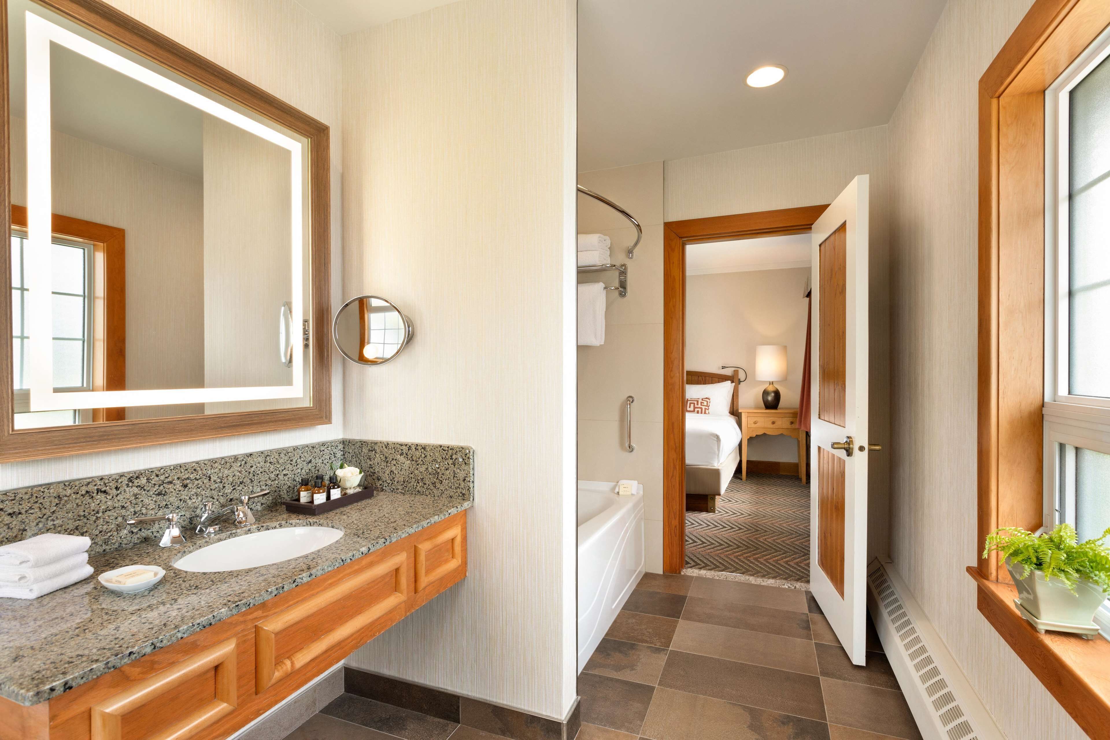 cabin, 4 bedrooms (gardeners) | bathroom | eco-friendly toiletries, hair dryer, towels, soap