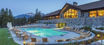 Fairmont Jasper Park Lodge