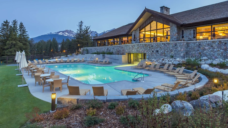 Fairmont Jasper Park Lodge