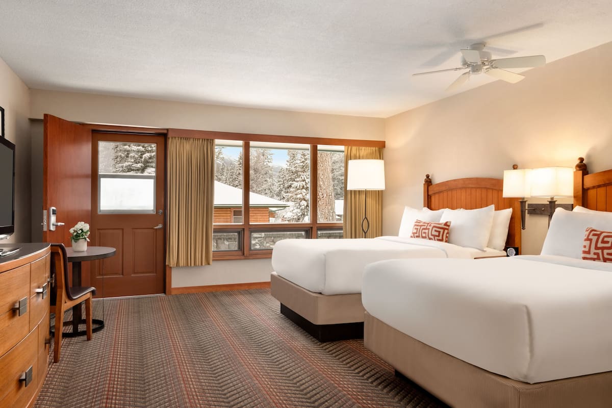 Deluxe Room, 2 Double Beds