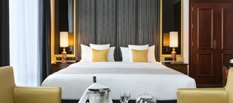 Melia Paris Champs-Elysées