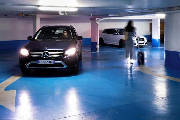 Self parking (EUR 25 per night)