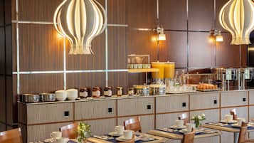 Daily buffet breakfast (EUR 16 per person)