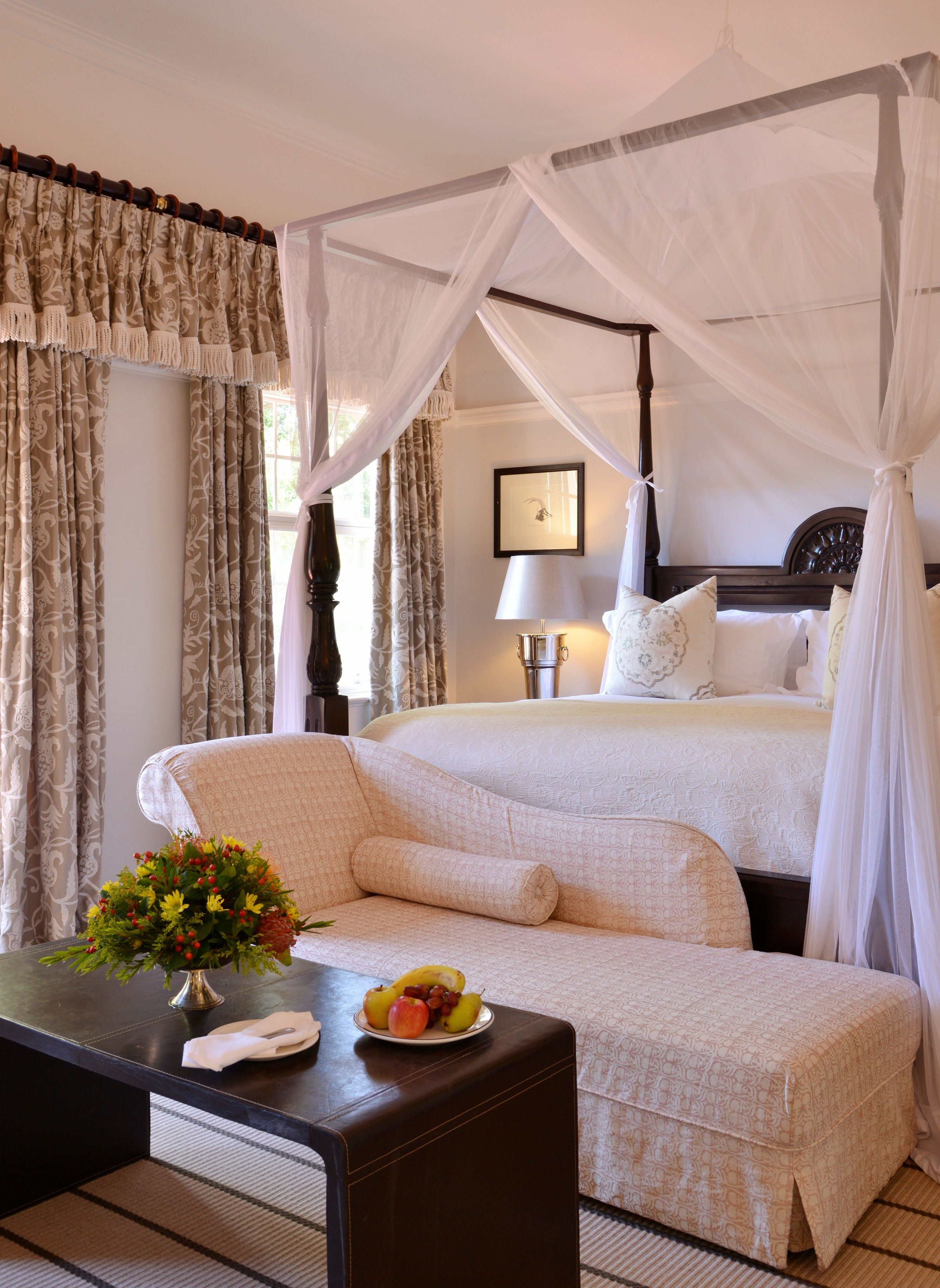 honeymoon suite | 1 bedroom, minibar, in-room safe, desk