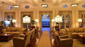 Executive-Lounge