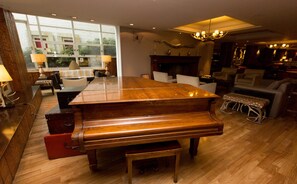 Spielezimmer