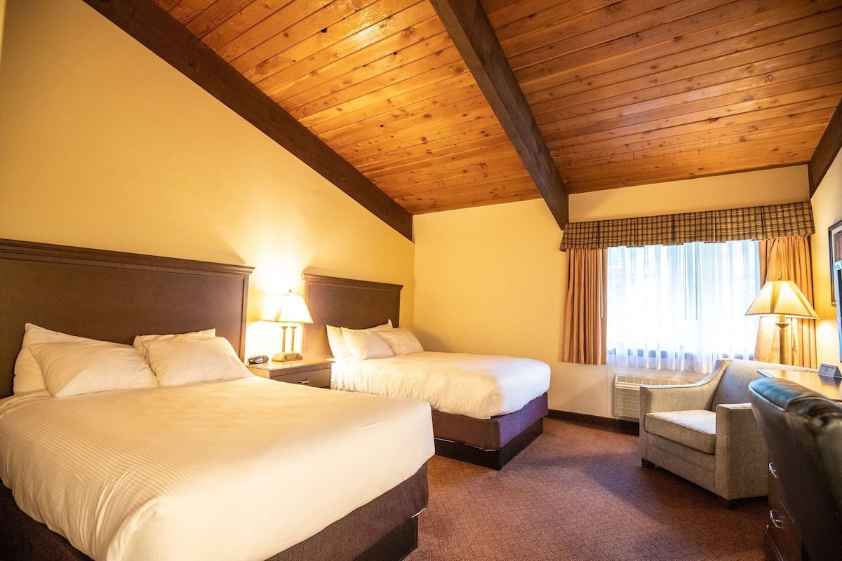 In-room safe, desk, laptop workspace, blackout drapes