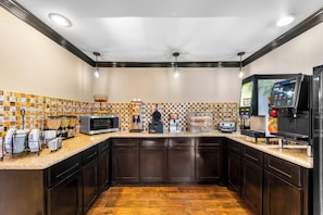 Free continental breakfast