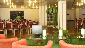 Unclassified image, 3 of 11, button - Hotel San Germano (Naples)