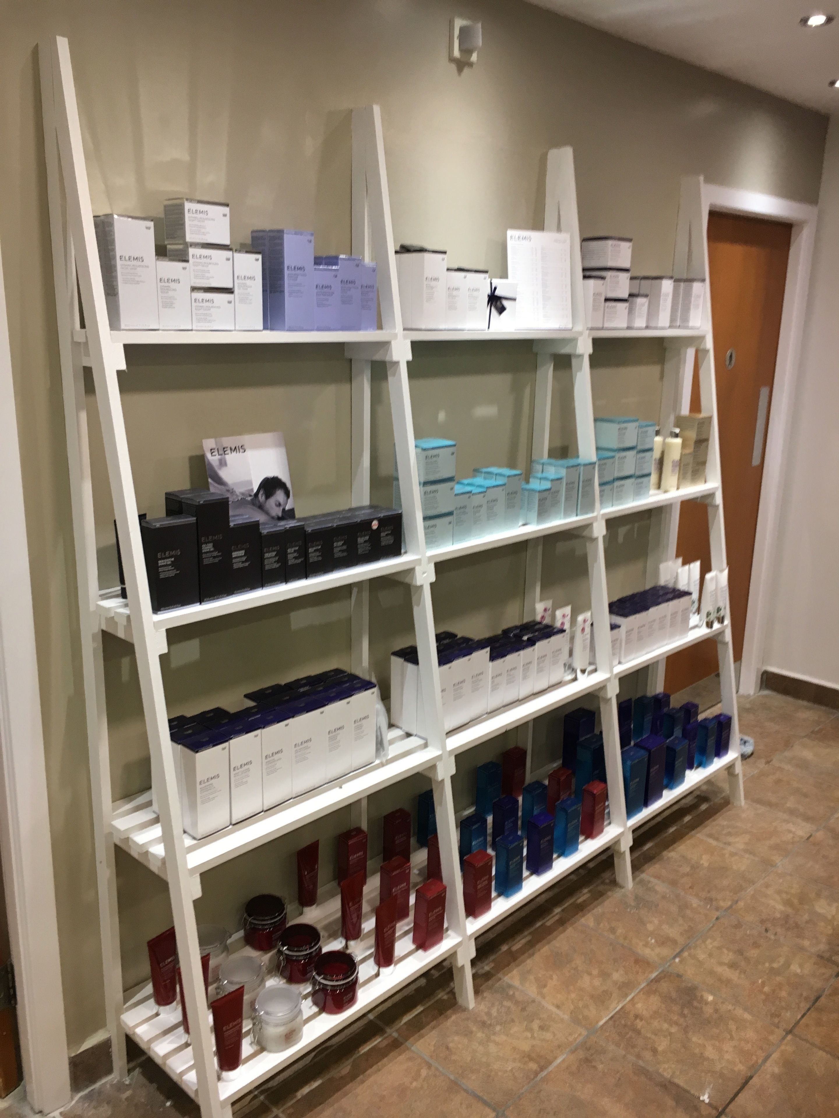 couples treatment room(s), sauna, hot tub, steam room, body treatments