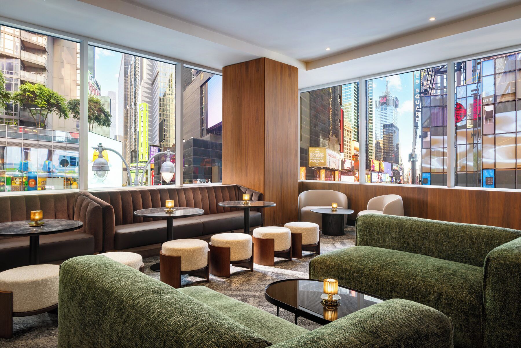 Breakfast, lunch and dinner served