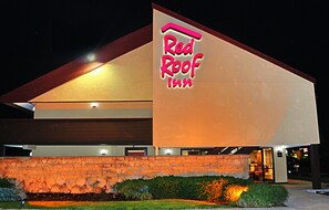 Exterior - Red Roof Inn Michigan City (Michigan City)