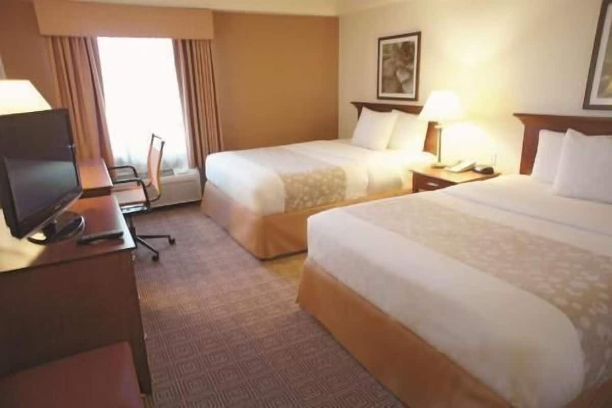 Premium bedding, desk, blackout curtains, iron/ironing board
