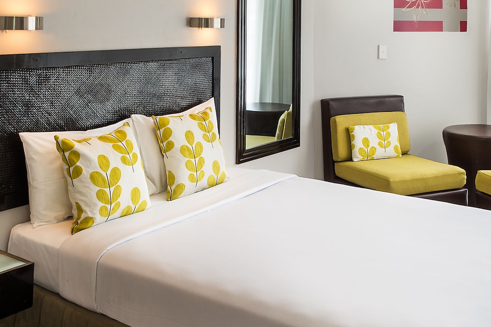 Mercure Nadi by null