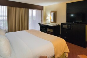1 bedroom, hypo-allergenic bedding, in-room safe, desk