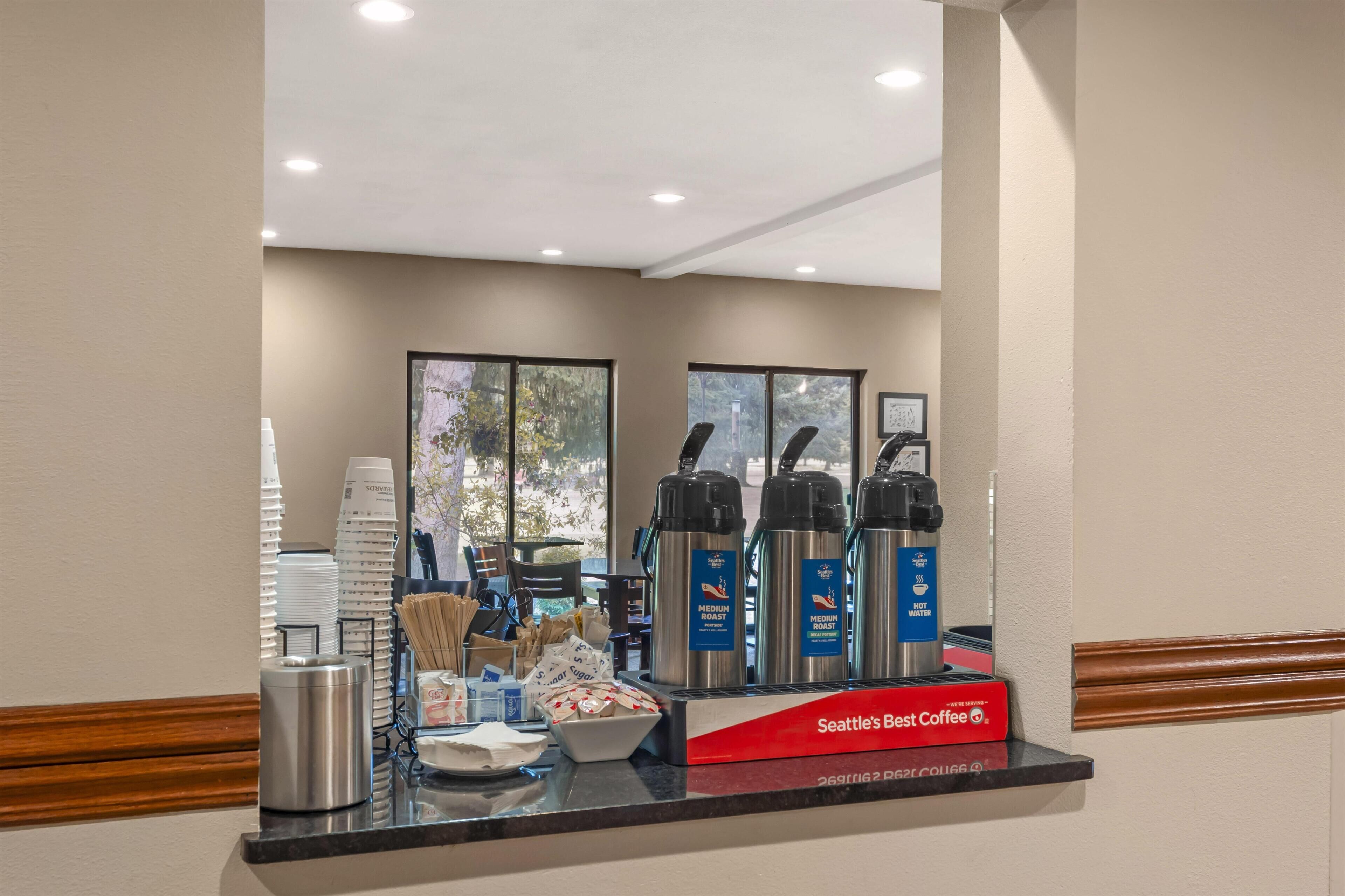 Photo - Best Western Plus Plaza by the Green