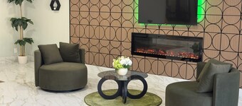 Wingate by Wyndham Livonia