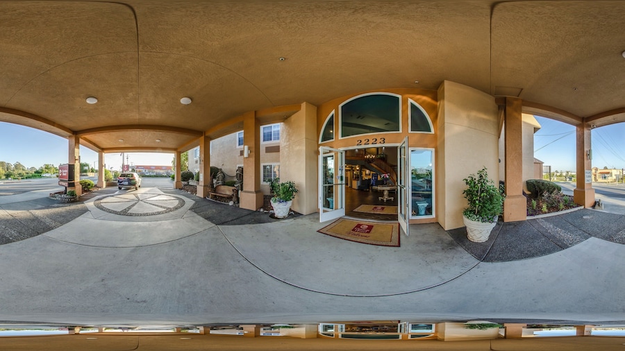 Clarion Hotel By Humboldt Bay