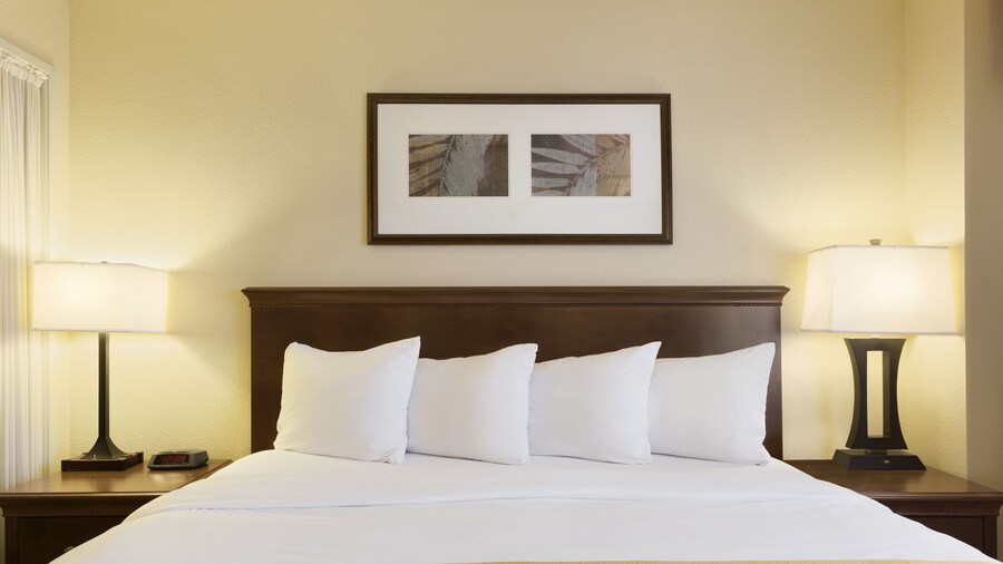 Country Inn & Suites by Radisson, Owatonna, MN