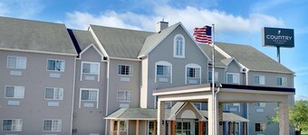Country Inn & Suites by Radisson, Owatonna, MN