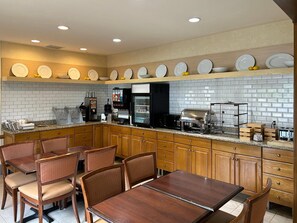 Free daily on-the-go breakfast