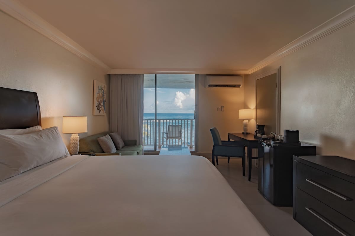 1 bedroom, minibar, in-room safe, desk
