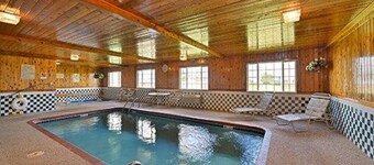 Quality Inn & Suites Grinnell near University