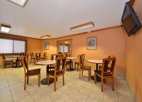 Desayuno continental incluido todos los días 