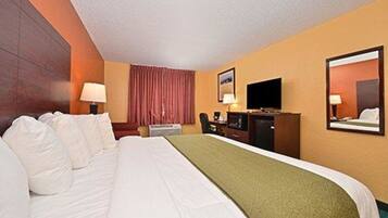 Desk, iron/ironing board, free WiFi, bed sheets