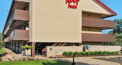 Red Roof Inn Akron