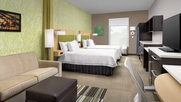 Studio, 2 Queen-Betten, barrierefrei, Nichtraucher | Pillowtop-Betten, Schreibtisch, kostenlose Babybetten