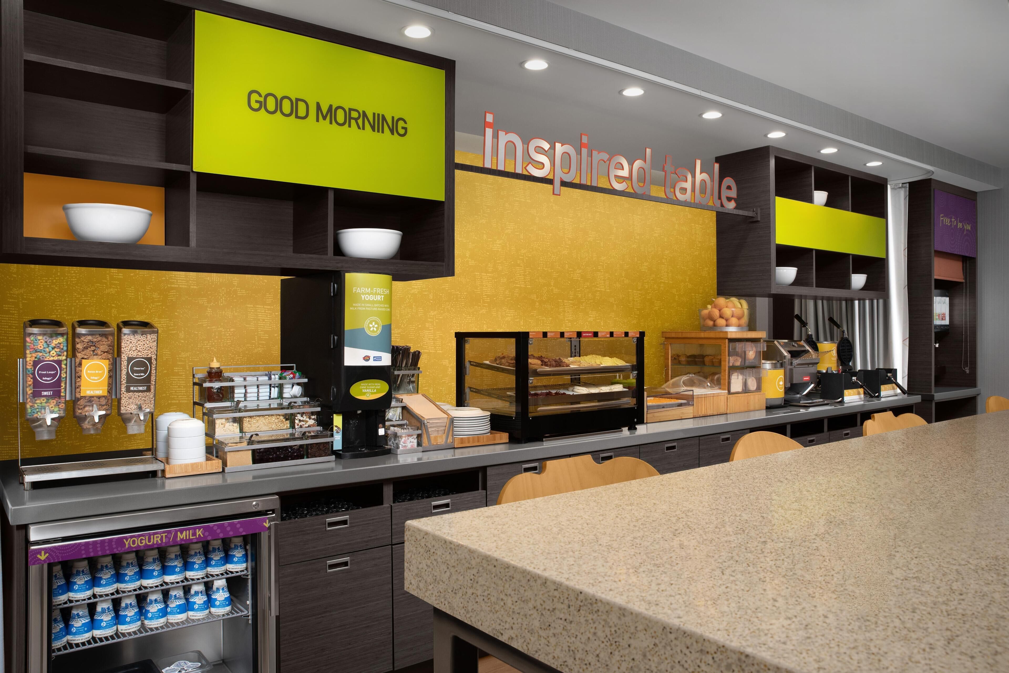 Desayuno continental gratuito y diario