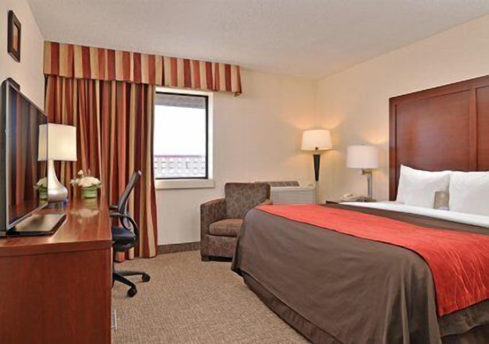 Hochwertige Bettwaren, Daunenbettdecken, Pillowtop-Betten, Zimmersafe