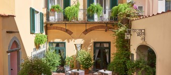Rivoli Boutique Hotel