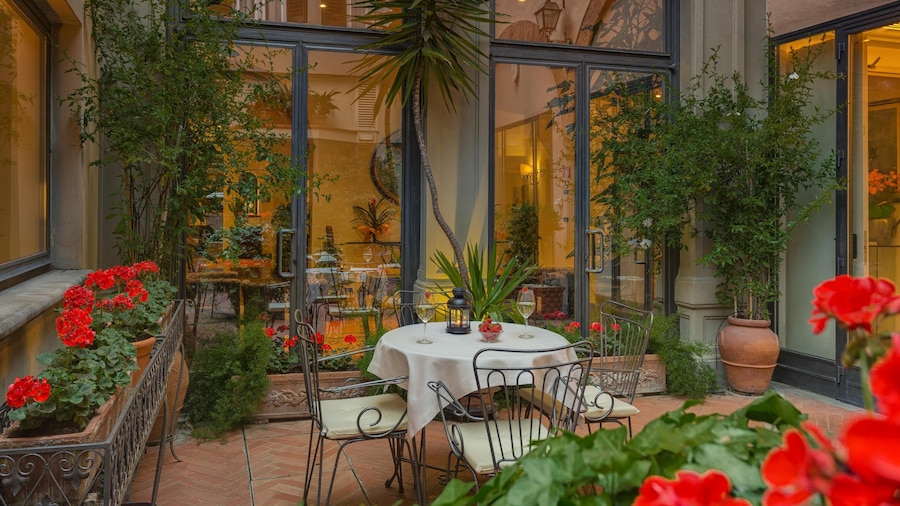 Rivoli Boutique Hotel