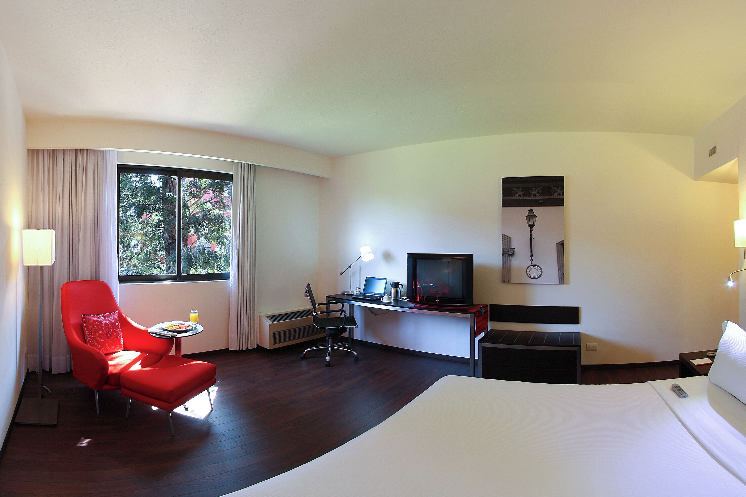 superior room, 1 king bed | premium bedding, in-room safe, desk, blackout curtains