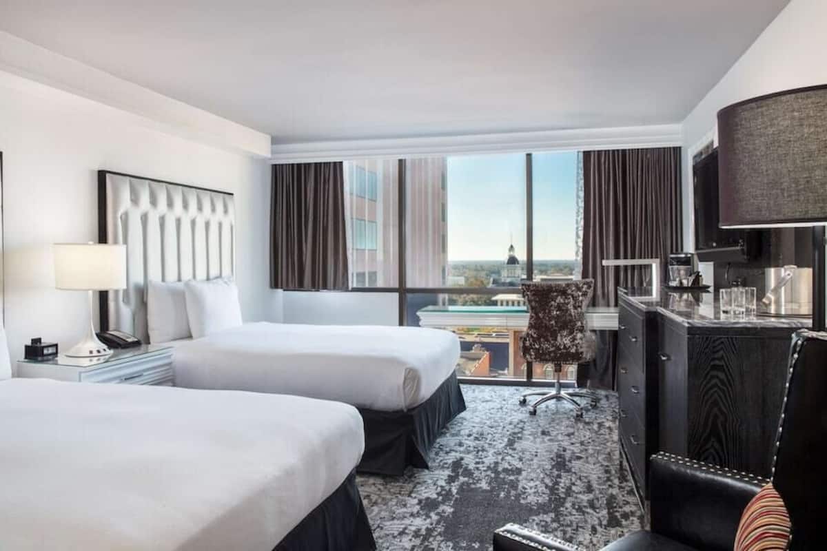 Premium bedding, in-room safe, desk, iron/ironing board