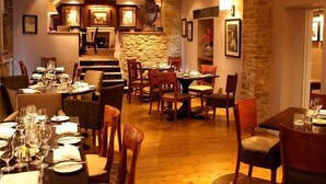Dining - Fosse Manor (Cheltenham)