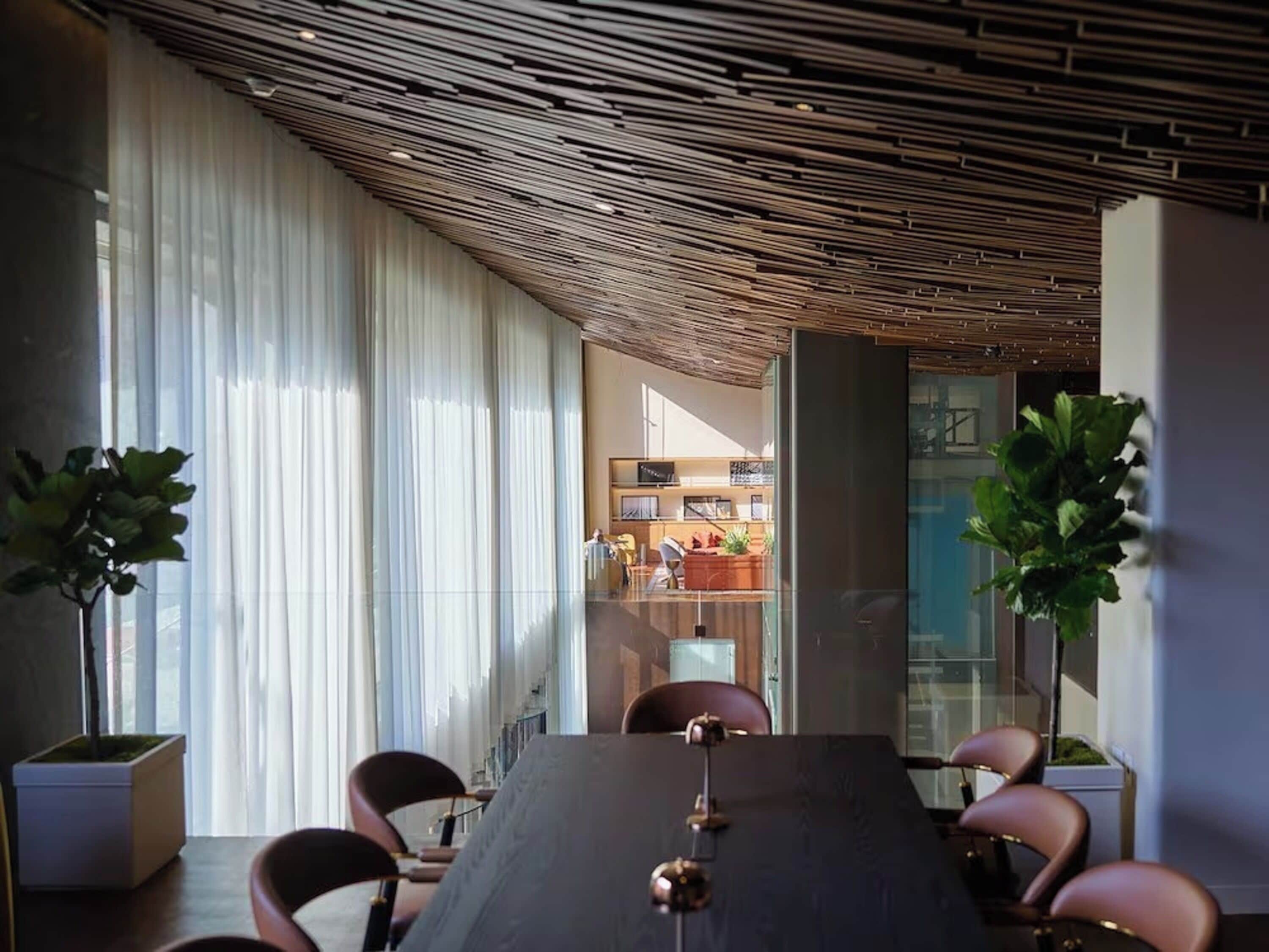 Bar lounge