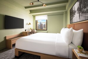 Premium bedding, pillowtop beds, in-room safe, desk - Row NYC (New York)