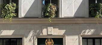 Le Burgundy Paris
