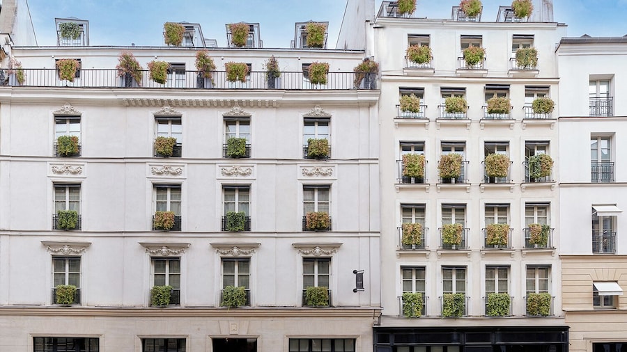 Le Burgundy Paris